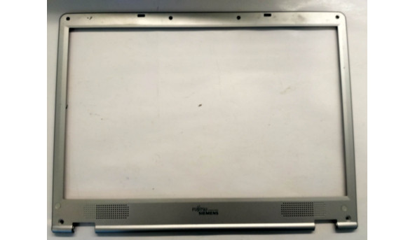 Рамка матрицы корпуса для ноутбука Fujitsu Amilo A1630, 15 4 ", 83-UD7080-01, Б / У. Без повреждений.