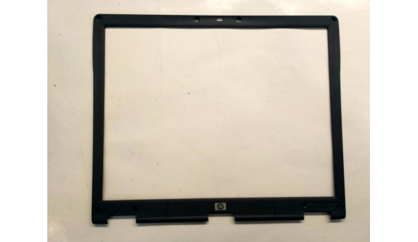 Рамка матриці корпуса для ноутбука HP OmniBook 6000, 15.0", EART1008011, Б/В. Без пошкоджень.