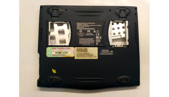 Нижня частина корпуса для ноутбука Compaq Presario 1200, 15.6",222134-001, Б/В. Всі кріплення цілі.Без пошкоджень.