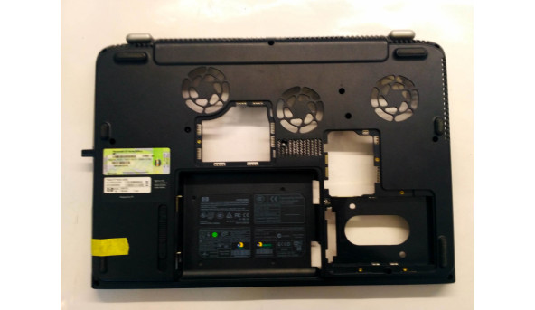 Нижня частина корпуса для ноутбука HP Pavilion ZD8000, 17.0", Б/В. Є незначні тріщинки на кріпленнях