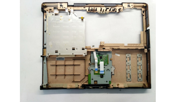 Середня частина корпуса для ноутбука HP Compaq PP2140, 15.6", 311293-001, Б/В. Кріплення всі цілі. Відсутня верхня частина - 306306