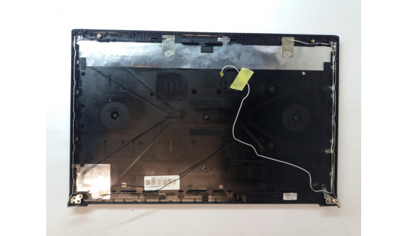 Кришка матриці для ноутбука Toshiba Tecra R850, 15.6", GM903103311A-A, GM9030843, б/в. Всі кріплення цілі. - 306477