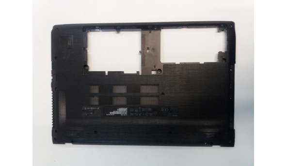 Рамка матрицы корпуса для ноутбука Acer Aspire 1350, ZP1, 14 1 ", EAZP1004011, Б / У. Все крепления целые. Без повреждений.