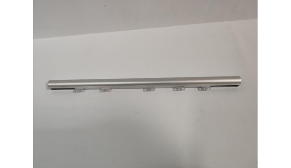 Заглушки завіс для ноутбука HP EliteBook 8560P, Б/В. В хорошому стані, без пошкоджень.