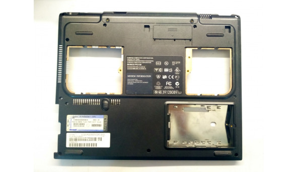 Нижня частина корпуса для ноутбука Compaq P2150, 15.4", 311292-001, Б/В. Всі кріплення цілі.Без пошкоджень