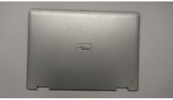 Кришка матриці корпуса для ноутбука  Fujitsu Amilo Li 1718, 15.4", 41.4B904.001, Б/В. В хорошому стані, без пошкоджень.