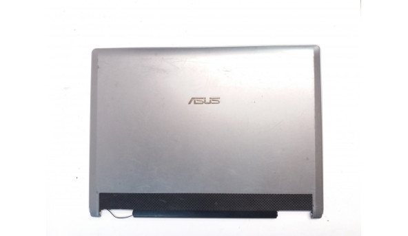 Кришка матриці корпуса для ноутбука Asus F3U, 13GNMR1AP031, 15.4", Б/В. Всі кріплення цілі. Скол справа біля завіс.