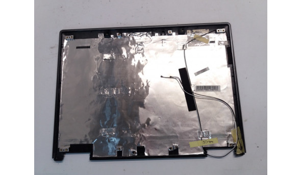 Кришка матриці корпуса для ноутбука Asus F3U, 13GNMR1AP031, 15.4", Б/В. Всі кріплення цілі. Скол справа біля завіс. - 306649
