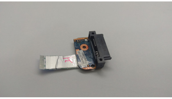 Переходник CD / DVD, для ноутбука Toshiba Satellite L675d, LS-6043P, SATA, Б / У. В хорошем состоянии, без повреждений. - 306735