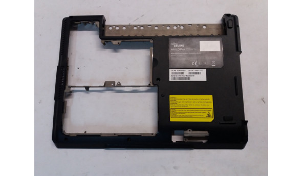 Нижня частина корпуса для ноутбука Fujitsu Siemens Amilo PRO V3205, 36DW1BAFX07, Б/В. Всі кріплення цілі, без пошкоджень.