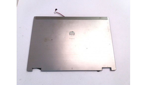 Кришка матриці корпуса для ноутбука HP Elitebook 8440P , 14", AM07D000100 Б/В.Всі кріплення цілі,  подряпини, потертості.