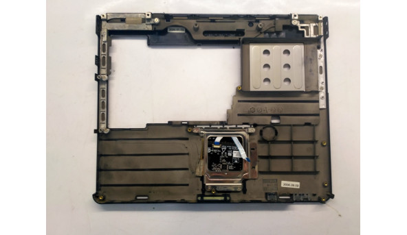 Середня частина корпуса для ноутбука HP Compaq nc6000, 14.0", Б/В. Кріплення всі цілі. Без пошкоджень - 306869