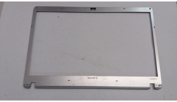 Рамка матриці корпуса для ноутбука Sony Vaio PCG-3F1M, VGN-FW32J, 013-000A-9766, Б/В, Всі кріплення цілі, в хорошому стані.