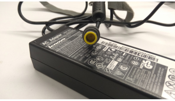 Зарядка для ноутбука Lenovo, 42T4432, 42T4424, INPUT 100-240V-1. 5A, 50-60Hz, OUTPUT: 20V-4. 5A, 90W, оригинал - 307098