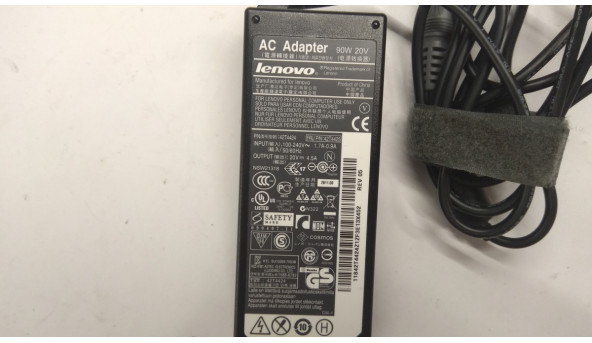 Зарядка для ноутбука Lenovo, 42T4425, 42T4424, 90w, 20V, 4-4. 9А, 100-240V, 50-60Hz. оригинал - 307102