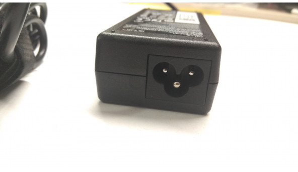 Оригінальний зарядний пристрій для ноутбука Dell, LA65NS2-01, 928G4, 65 W, 19,5V, 3,34 АА, 100-240V, 50-60Hz. Оригінал - 307104