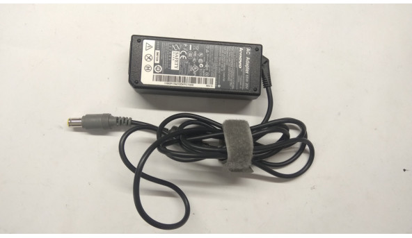 Зарядка для ноутбука LENOVO, 92P1154, 42T5283, 65w, 20V, 3 25A, 100-240V, 50-60Hz. оригинал