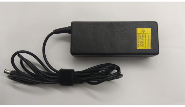 Зарядка для ноутбука Toshiba, Model: PA3378E-3AC3, Input: 100-240V, 50-60Hz, 1.5A, Output: 15V-5A,  Оригінал