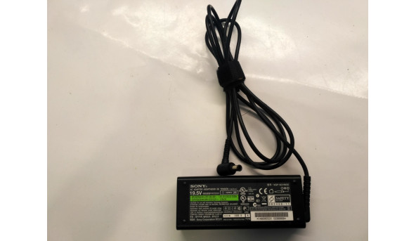 Оригінальний зарядний пристрій пристрій для ноутбука SONY VGP-AC19V31, VGP-AC19V32, VGP-AC19V34, Б/В