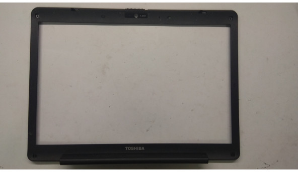 Рамка матрицы корпуса для ноутбука Toshiba Satellite A200, 15 4 ", AP019000100, Б / У. Сломанные замочки (фото)