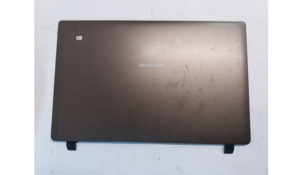Крышка матрицы корпуса для ноутбука Medion Akoya MD96640, 60 4W504. 001, WIM 2180. Без повреждений. Есть царапины. Крепления все цели