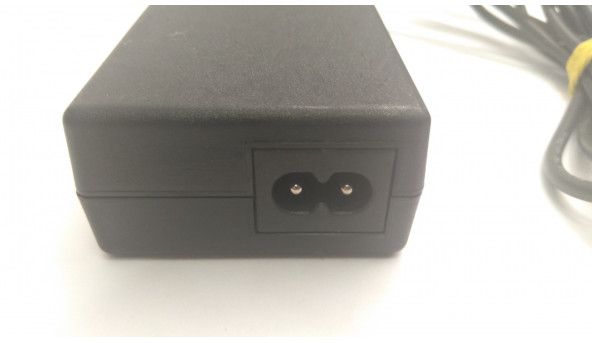 Зарядка для ноутбука Fujitsu, Model: 0713C2090, Input: 100-240V, 50-60Hz, 1. 5A, Output: 20V-4. 5A, S26113-E533-V15-02, оригинал. - 307170