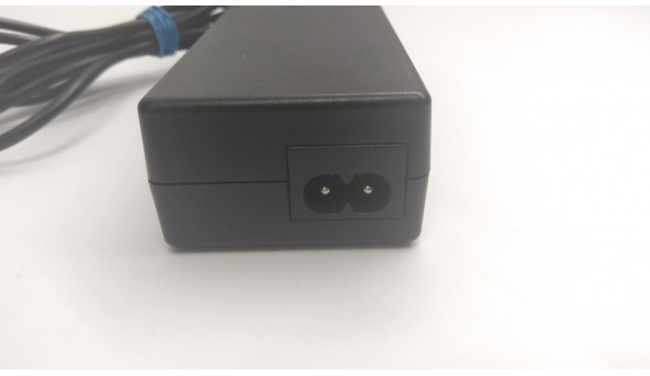 Зарядка для ноутбука Fujitsu, Model: FPCAC54B, Input: 100-240V-1. 35-0. 6A, 50-60Hz, Output: 19V-5. 27A, CP311811-01, Оригинал - 307174