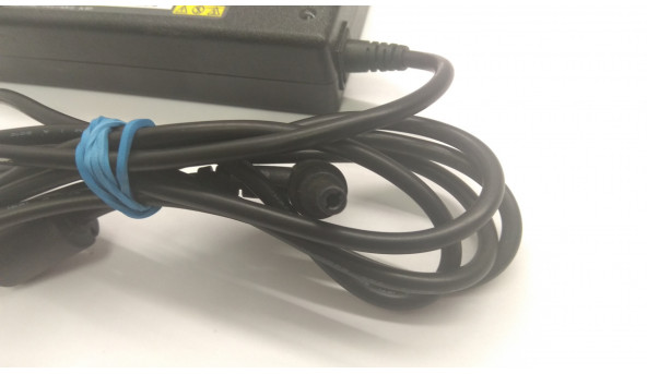 Зарядка для ноутбука Fujitsu, Model: HP-OL093E03P, Input: 100-240V-1.5A, 50-60Hz, Output: 20V-4.5A, S26113-E518-V75, Оригінал - 307198