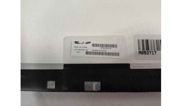Средняя часть корпуса для ноутбука Fujitsu Amilo Pi 2550, P55IM5. Отсутствуют заглушки. Есть погнутости - 307316