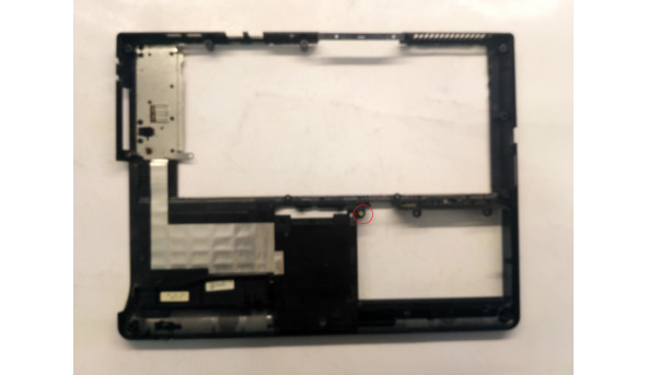 Нижня частина корпуса для ноутбука Fujitsu Amilo Pi2550, P55IM5, 15.4". Є подряпини. - 307317