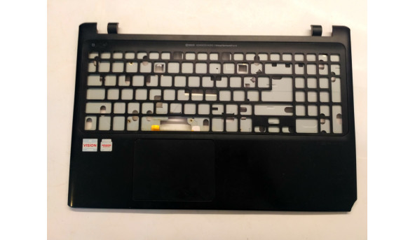 Средняя часть корпуса для ноутбука Acer Aspire V5-551, EAZRP003030, Б / У. Отломленный угол и крепления, следы ремонта креплений