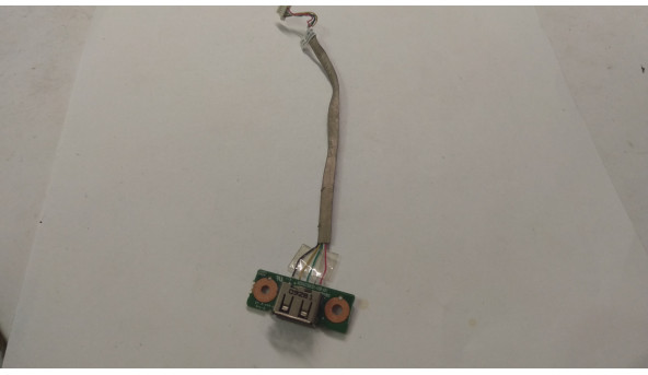 Плата з роз'ємами USB роз'ємами для ноутбука Toshiba Satellite L305d, L305, L300, V000130880, Б/В. В хорошому стані, без пошкоджень.