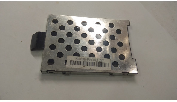 Шахта HDD для ноутбука  Toshiba Satellite L550, L550D, L555, AM074000600, Б/В. В хорошому стані, без пошкоджень.