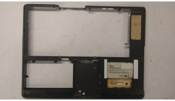 Нижня частина корпуса для ноутбука  Fujitsu SIEMENS Amilo Pi 2530, 15.4", P55IM5, 83GP55022-00, Б/В. Всі кріплення цілі, без пошкоджень.