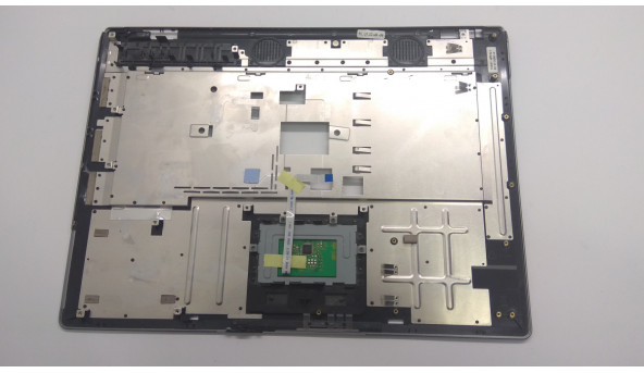 Средняя часть корпуса для ноутбука Asus F3J, 15 4 ", 13GNI11AP032-1, Б / У. Есть сломанное одно крепление (фото). - 307506