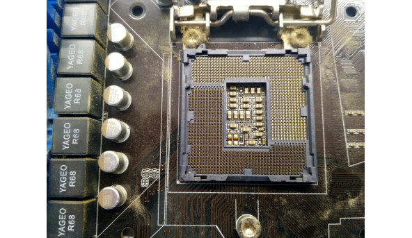 Материнская плата для персонального компьютера ASUS P7P55D, Б / У, перебиты дорожки (фото) - 307541