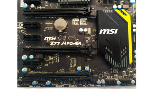 Материнская плата для персонального компьютера MSI Z77 MPOWER, Б / У, Есть незначительная вогнутость у USB (фото)