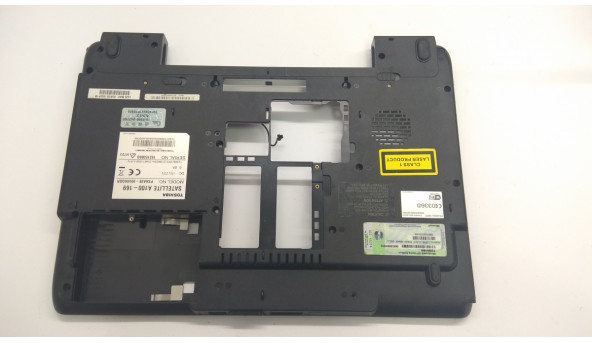 Нижня частина корпуса для ноутбука Toshiba Satellite A100-169, 15.4", 6070B0083501, Б/В. Всі кріплення цілі.Без пошкоджень.