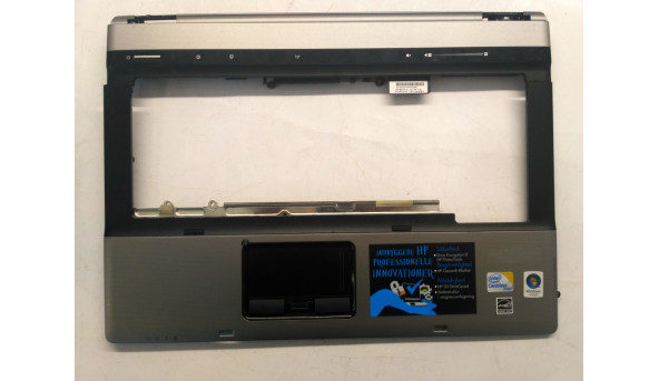 Середня частина корпуса для ноутбука  HP Compaq 6735b, 15.4", 6070b0234001, Б/В. Кріплення всі цілі. Без пошкоджень.