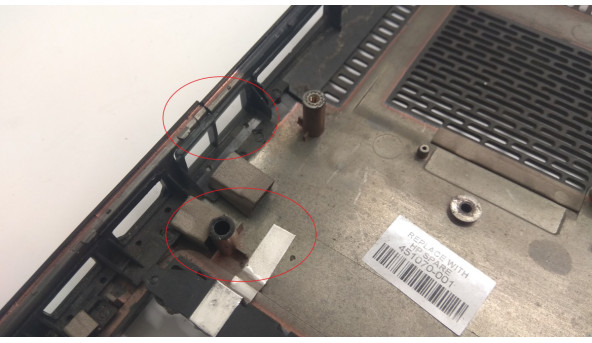 Нижня частина корпуса для ноутбука HP Pavilion dv9700, dv9702ea, 17.0", 451070-001, Б/В. Є зламані кріплення (фото), та є тріщина (фото). - 307610