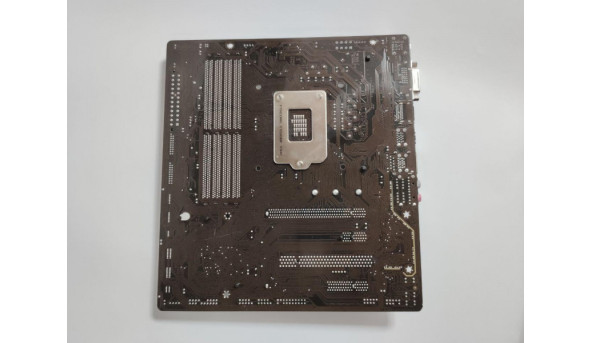 Материнская плата для персонального компьютера GIGABYTE GA-Z170M-D3P, новая. В коротком, очень сильно греется транзистор у Bios. Bios прошивався. - 307615