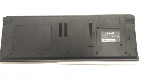 Клавиатура Joy-it: нетбук без дисплея. Имеет впаян процессор Intel Atom, укомплектована жестким диском 250 GB, и оперативной памятью DDR3 2 GB