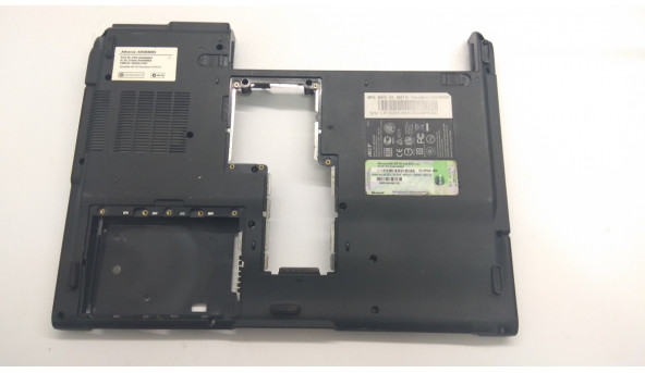 Нижняя часть корпуса для ноутбука Acer TravelMate 2420, MS2180, 14 0 ", 60 4a927. 002, Б / У. Все крепления целые. Есть трещина (фото) и сломанный разъем PCMI (фото).