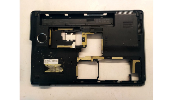 Нижня частина корпуса для ноутбука HP Pavilion dv7, dv7-2125eo, 17.3", 518901-001, Б/В. Всі кріплення цілі.Без пошкоджень.