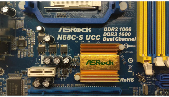 Материнська плата для персонального комп'ютера Asrock N68C S UCC, rev.1.0, Socket AM2/AM2+, Б/В, в хорошому стан
