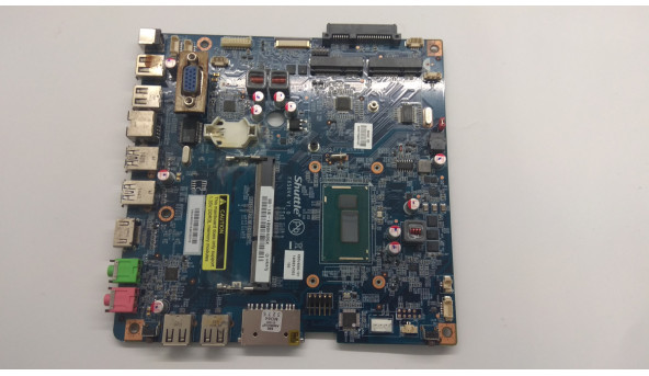 Материнська плата для ноутбука Shuttle FX50V4 V1.0, Б/В. Має впаяний процесор Intel Celeron 2957U, SR1DV   Не стартує, плата була залитою.