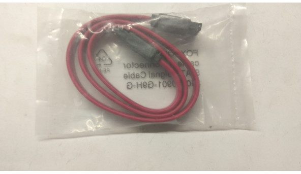 Шлейф FoxConn Cable & Connector, 350900901-G9H-G, Signal Cable, червоний, 0,5м, новий.
