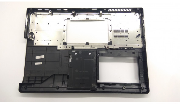 Нижня частина корпуса для ноутбука One U50SI1, 15.0", 83GU50020-00, Б/В. Всі кріплення цілі.Без пошкоджень. Є незначні сліди корозії. - 307761