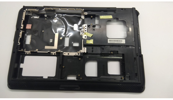 Нижняя часть корпуса для ноутбука Asus K50AB, 15 0 ", 13N0-EJA0A111, Б / У. На креплениях динамика трещины (фото).