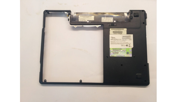 Нижня частина корпуса для ноутбука Fujitsu Amilo Pa 1510, 15.6", Б/В. Всі кріплення цілі, без пошкоджень